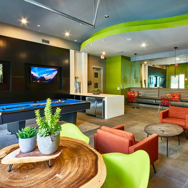 Resident lounge area at the Standard at Cityline apartments in Richardson