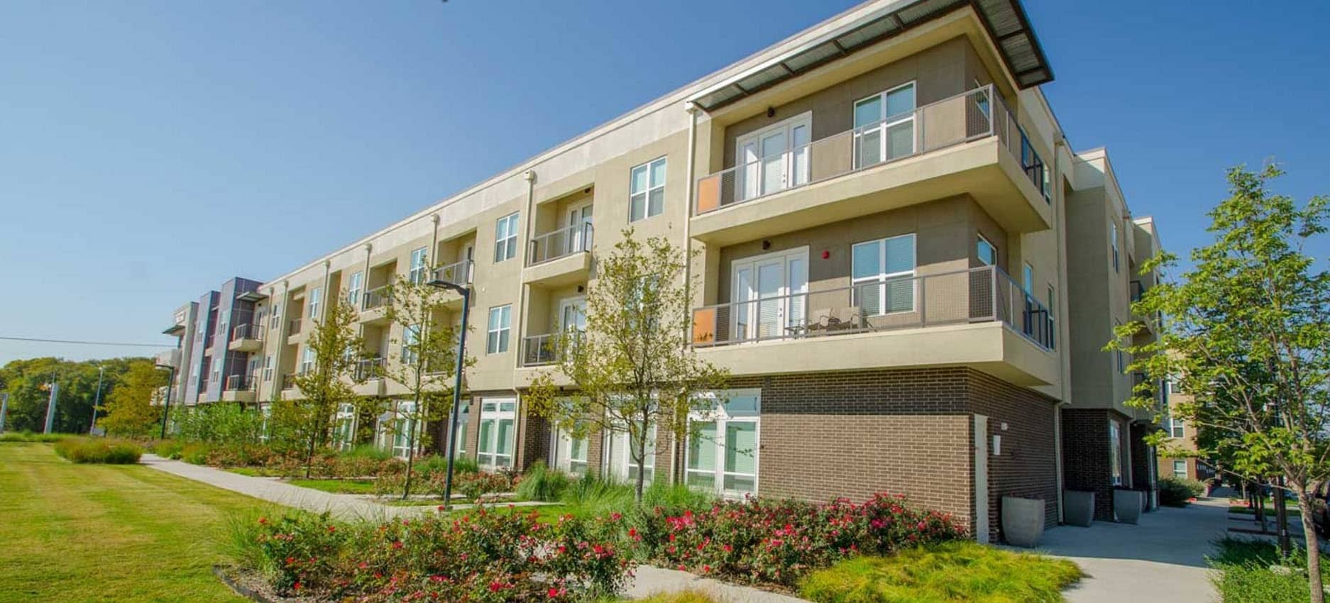 cityline-apartments-richardson-tx-the-standard-at-cityline